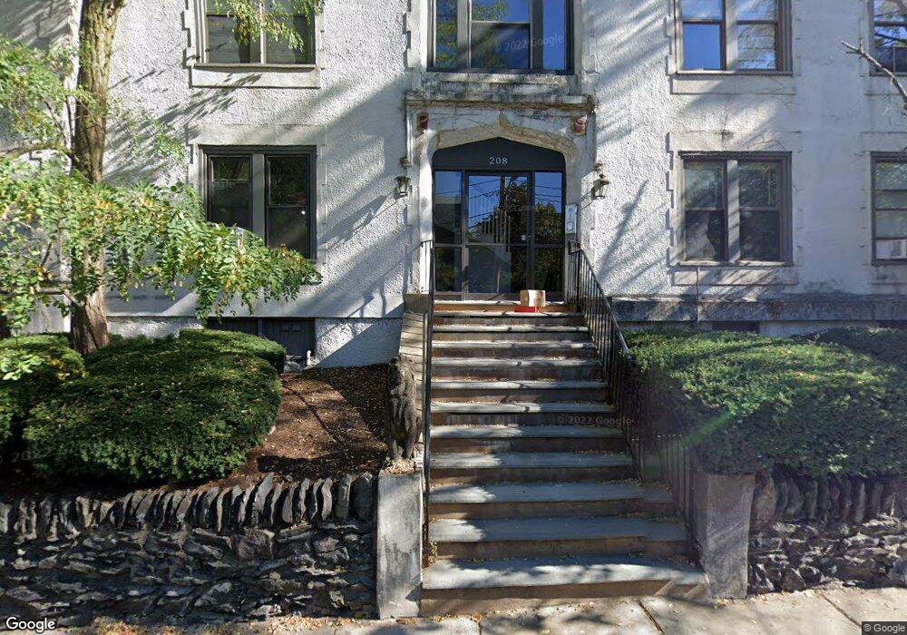 208 Allston St unit 5,208, Brighton, MA 02135 - photo 1