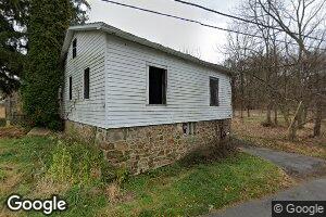 18 Lackawanna St, Hampton, NJ 08827