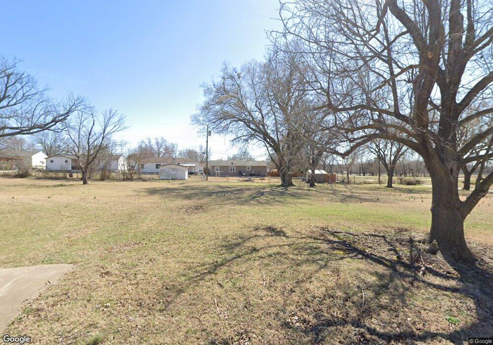 166 W Jackson Ave S, Sapulpa, OK 74066 - photo 1