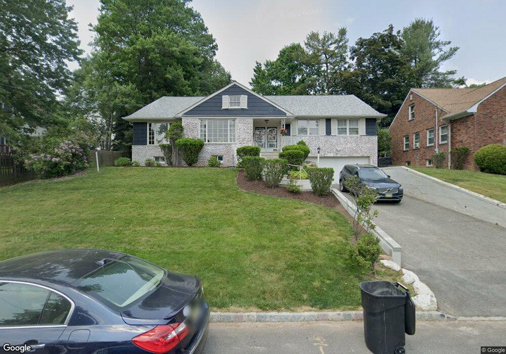 27 Devon Dr, West Orange, NJ 07052 - photo 1