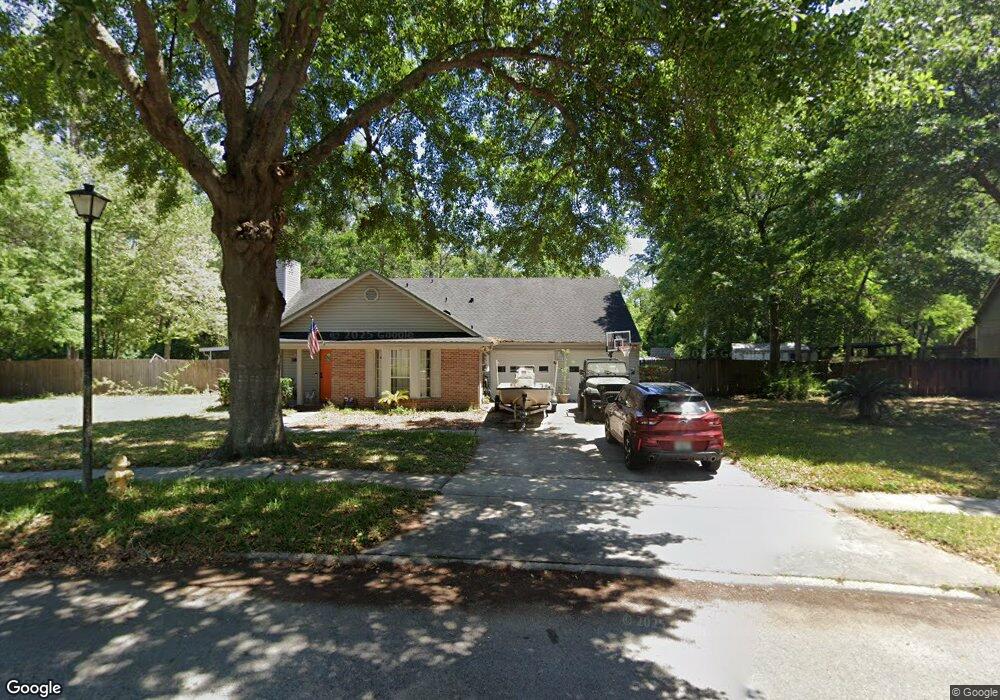 3893 Hunters Lake Cir E, Jacksonville, FL 32210 - photo 1