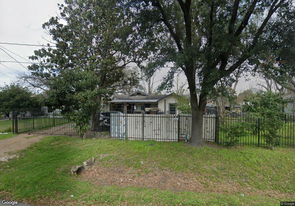 3909 Reid St, Houston, TX 77026 - photo 1
