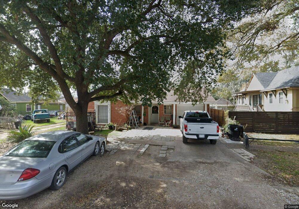1210 7th St, Rosenberg, TX 77471 - photo 1
