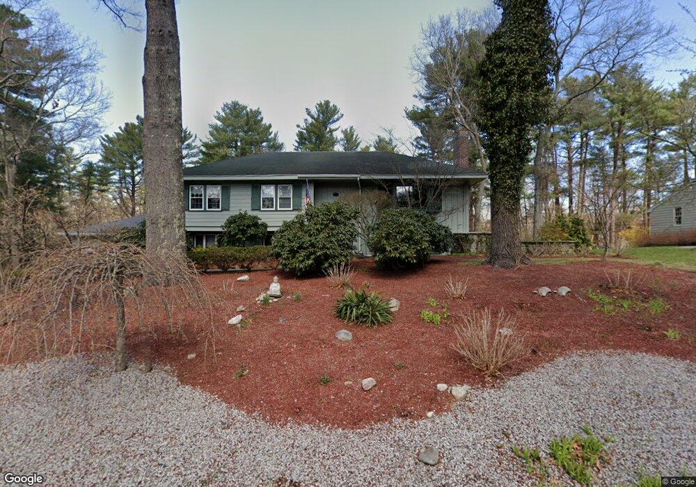 33 Winthrop Rd, Hingham, MA 02043 - photo 1
