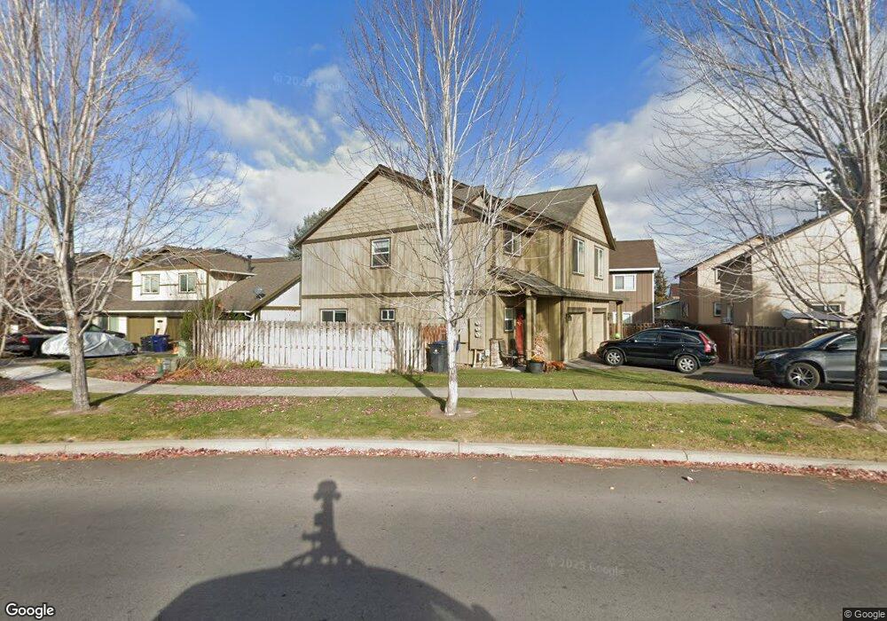 62043 Dean Swift Rd, Bend, OR 97701 - photo 1