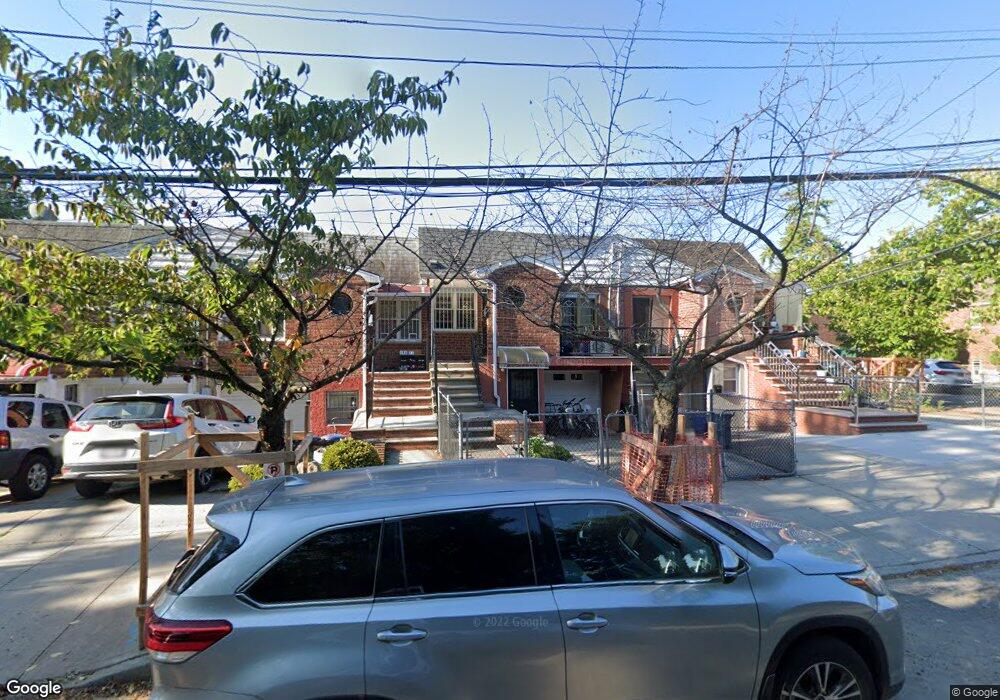 15204 Peck Ave, Flushing, NY 11355 - photo 1