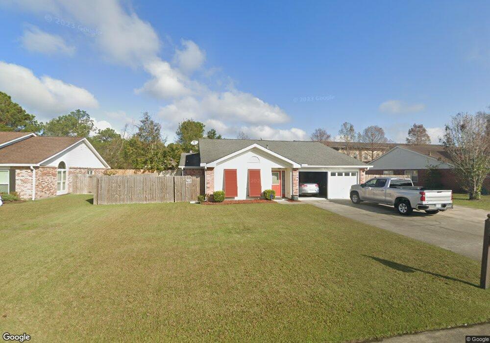 3016 Meadow Lake Dr E, Slidell, LA 70461 - photo 1