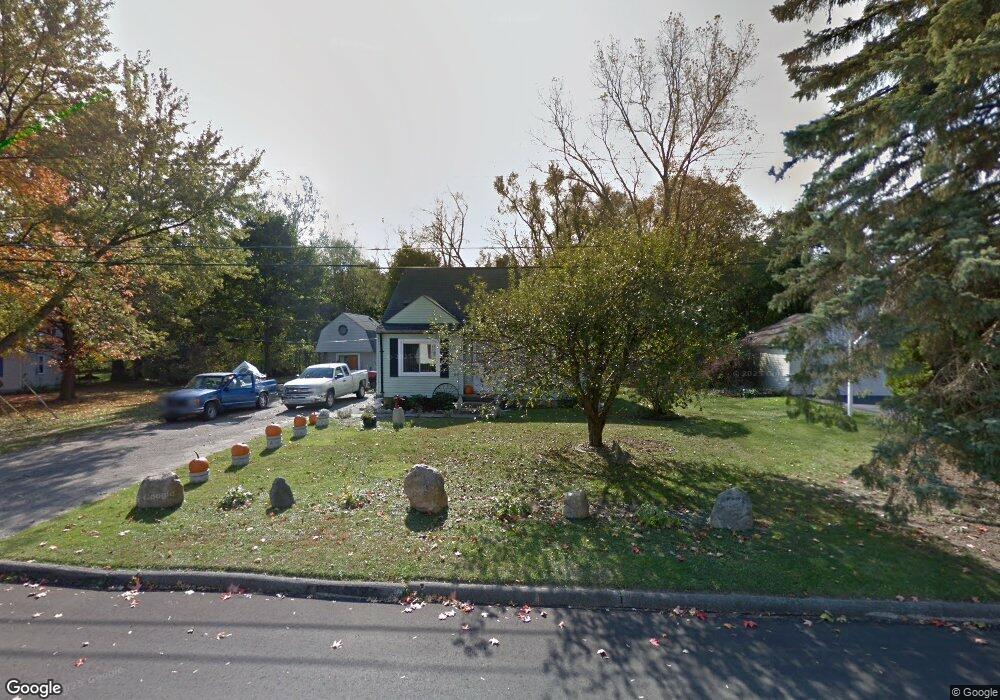 1175 Riviera Dr, Flint, MI 48507 - photo 1