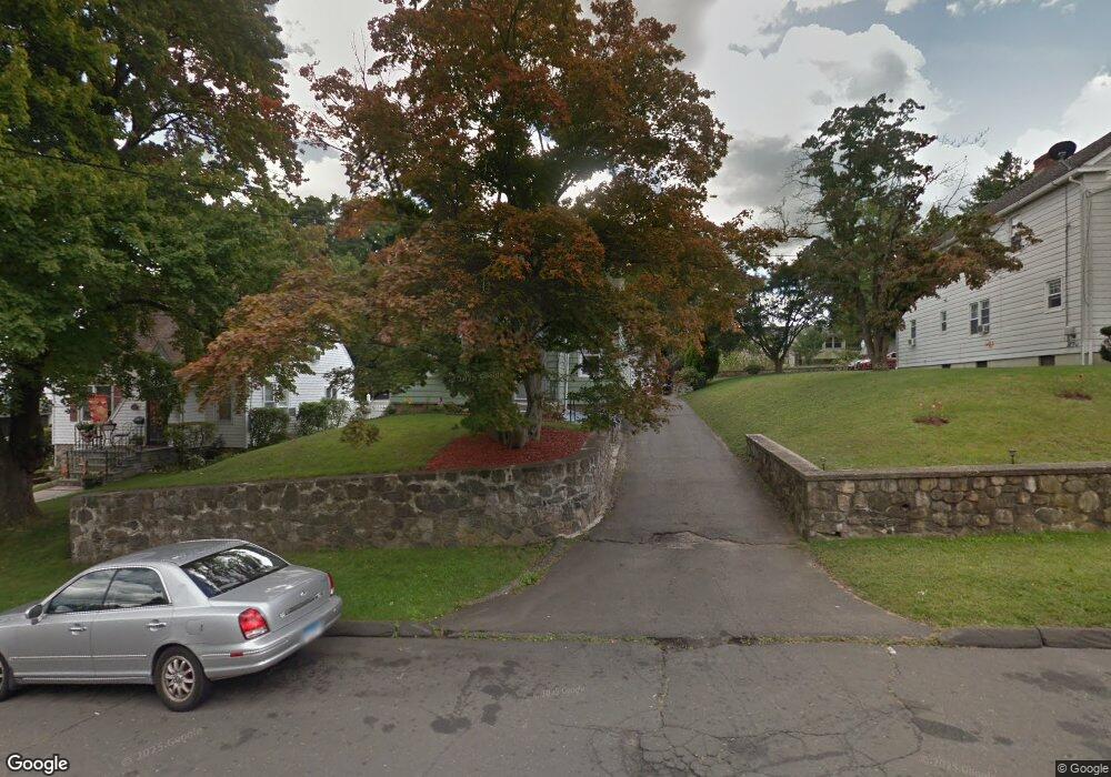 28 Harrison St, Danbury, CT 06810 - photo 1