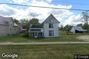 114 E Elm St, Strawberry Point, IA 52076