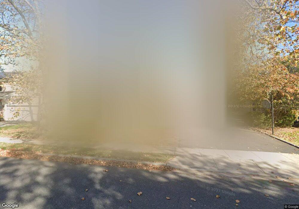 244 Kent Dr, Hewlett, NY 11557 - photo 1