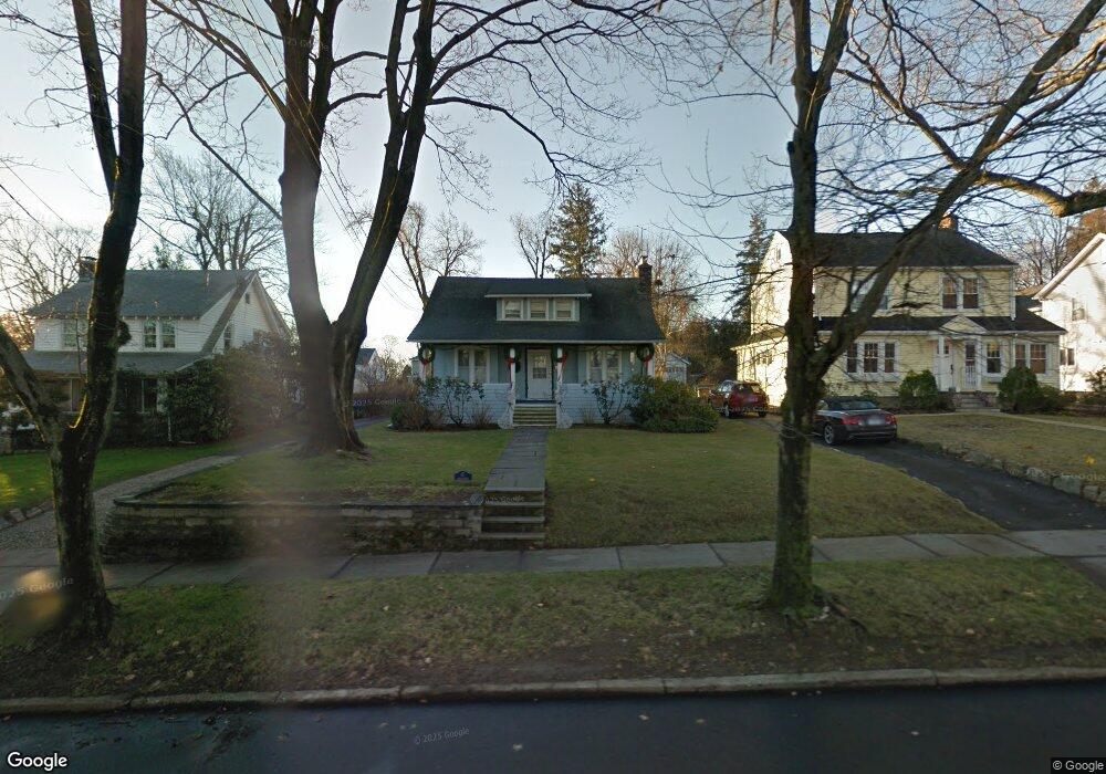 47 Lenox Ave, Stamford, CT 06906 - photo 1