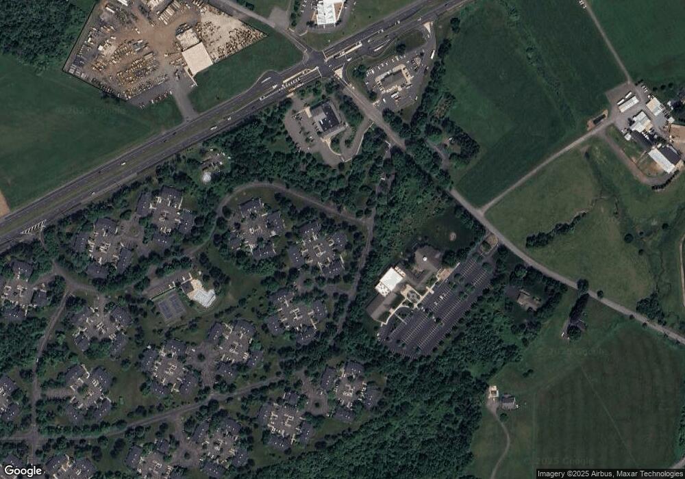 124 Mockingbird Ct, Three Bridges, NJ 08887 - photo 1