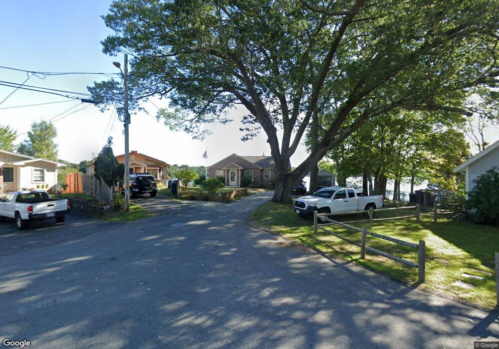 118 Lake Shore Dr, East Weymouth, MA 02189 - photo 1