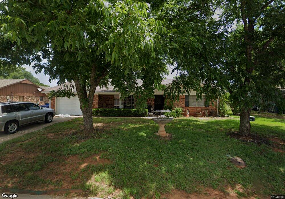 2102 Townsend St, Duncan, OK 73533 - photo 1