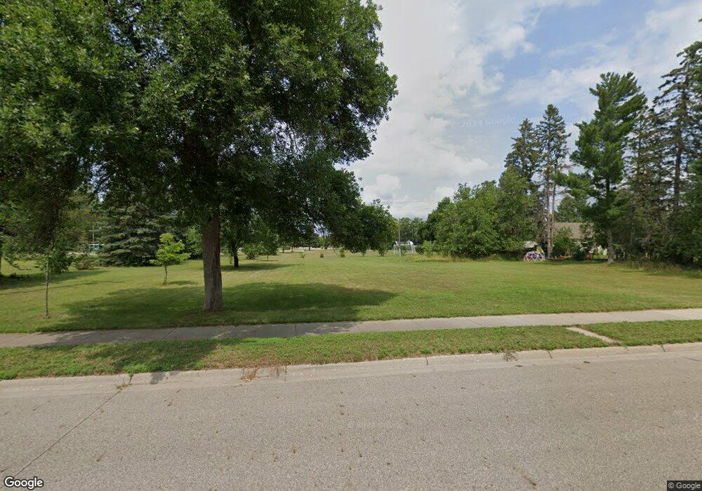 301 5th St E, Park Rapids, MN 56470 - photo 1