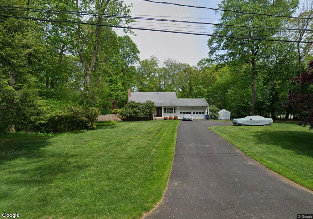 7 Quail Meadow Ln, Gales Ferry, CT 06335 - photo 1