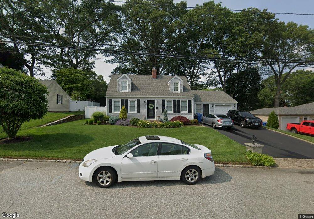 127 Rangeley Rd, Cranston, RI 02920 - photo 1
