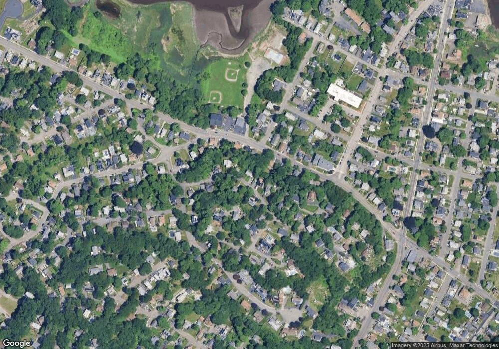 18 Wakefield Ave, Saugus, MA 01906 - photo 1