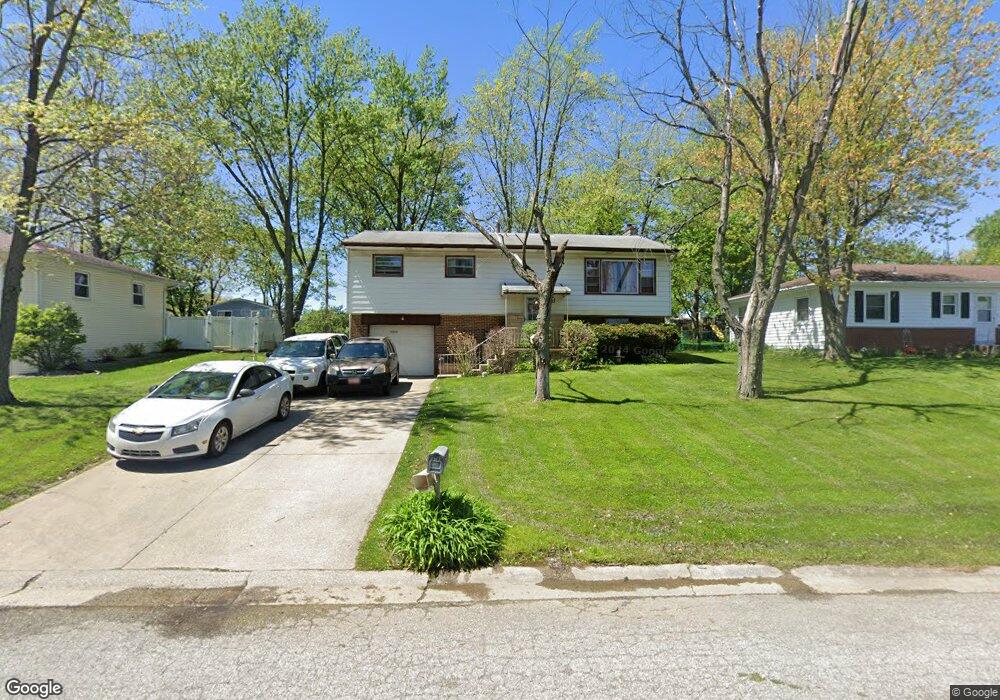 12224 Hendricks Ct, Crown Point, IN 46307 - photo 1