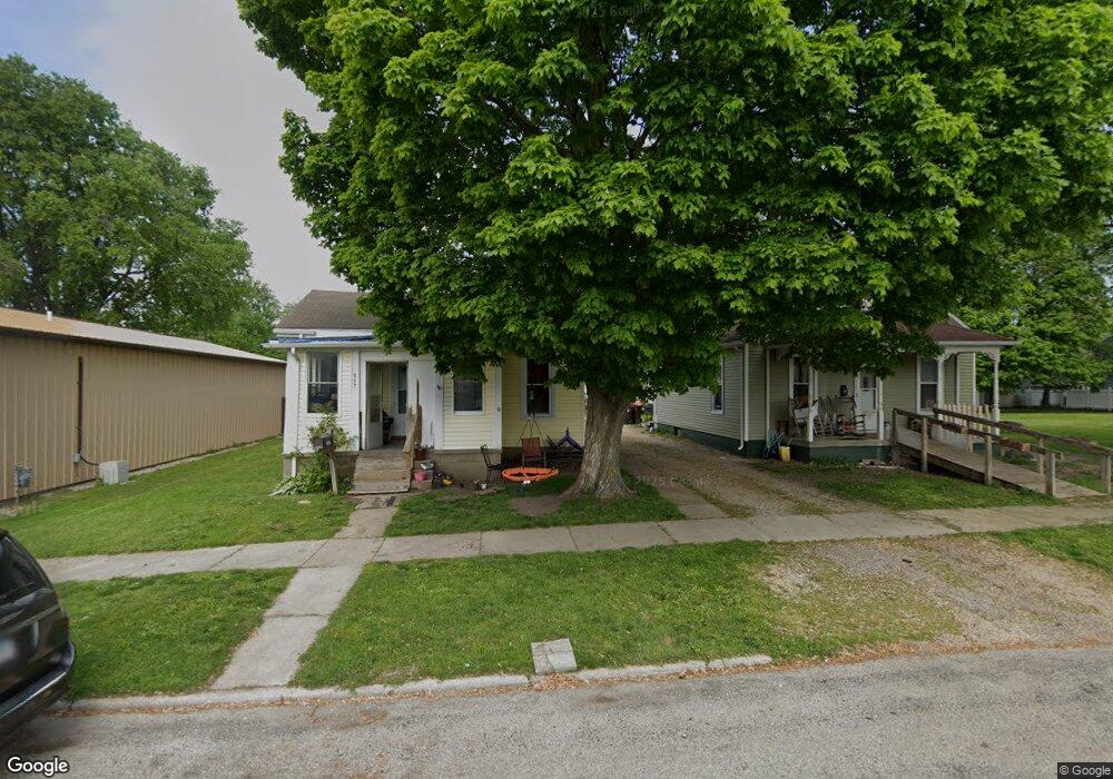 309 N Sangamon St, Lincoln, IL 62656 - photo 1