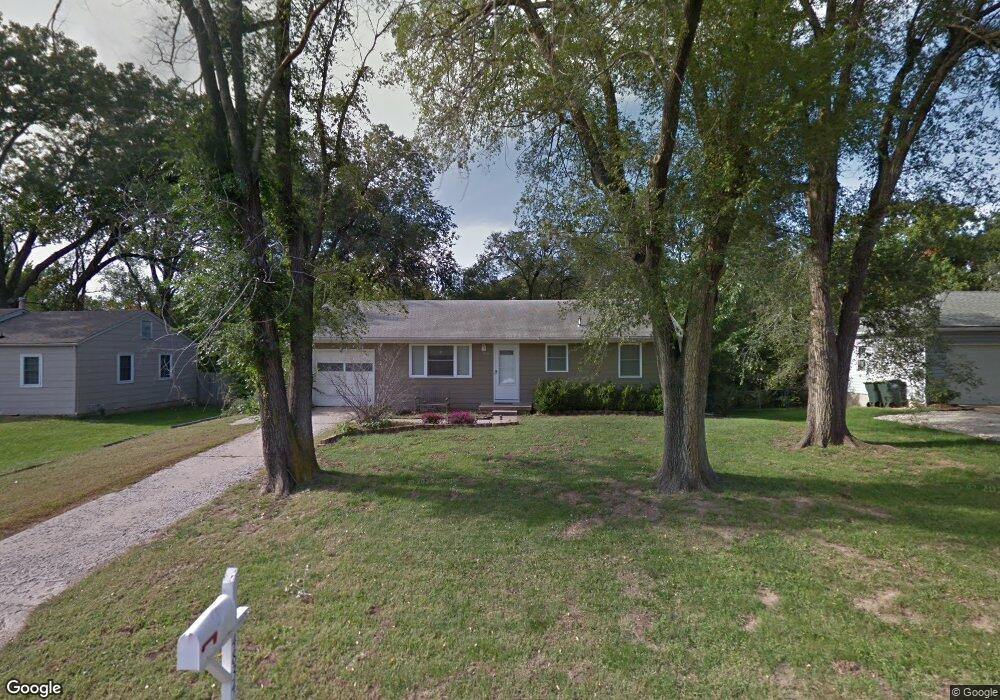 4834 Quivira Drive Ln, Shawnee, KS 66216 - photo 1