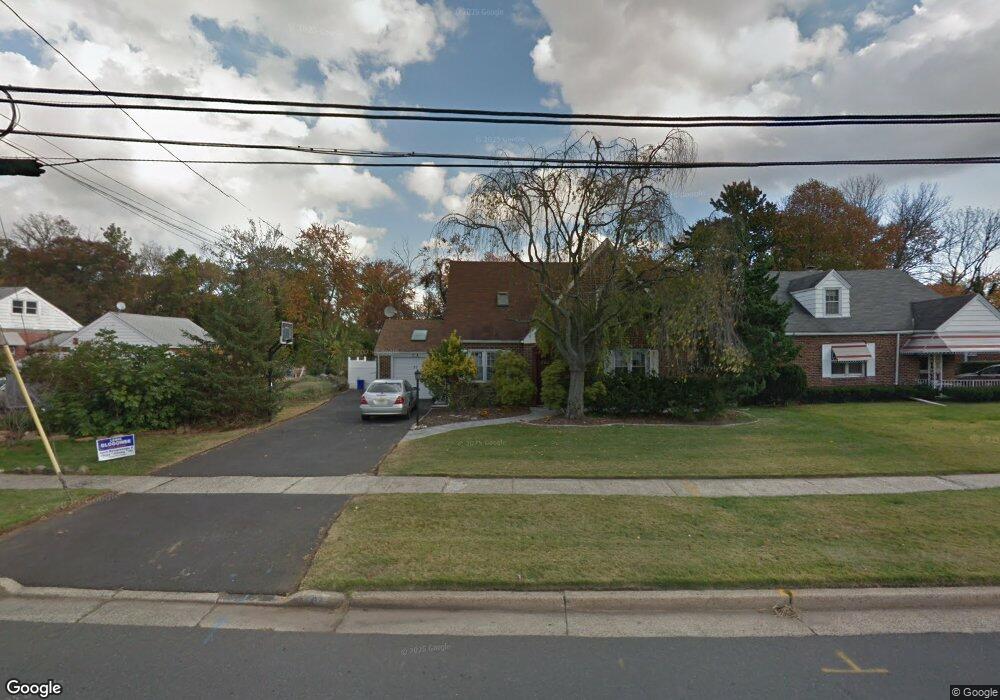 37 Old Post Rd, Edison, NJ 08817 - photo 1