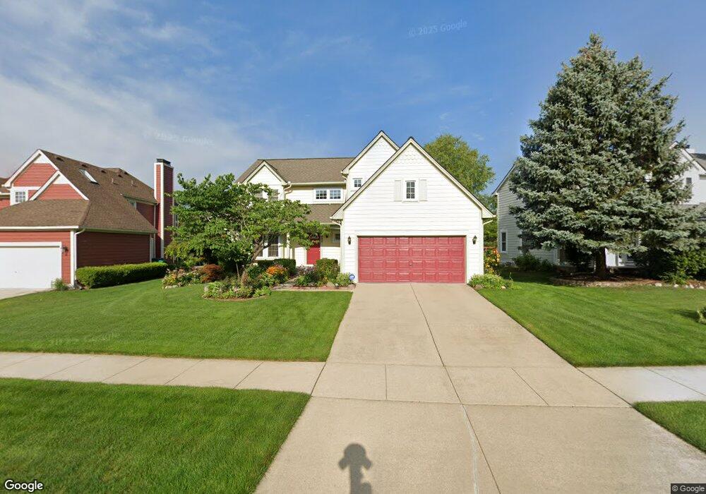 892 Linden Way, Auburn Hills, MI 48326 - photo 1