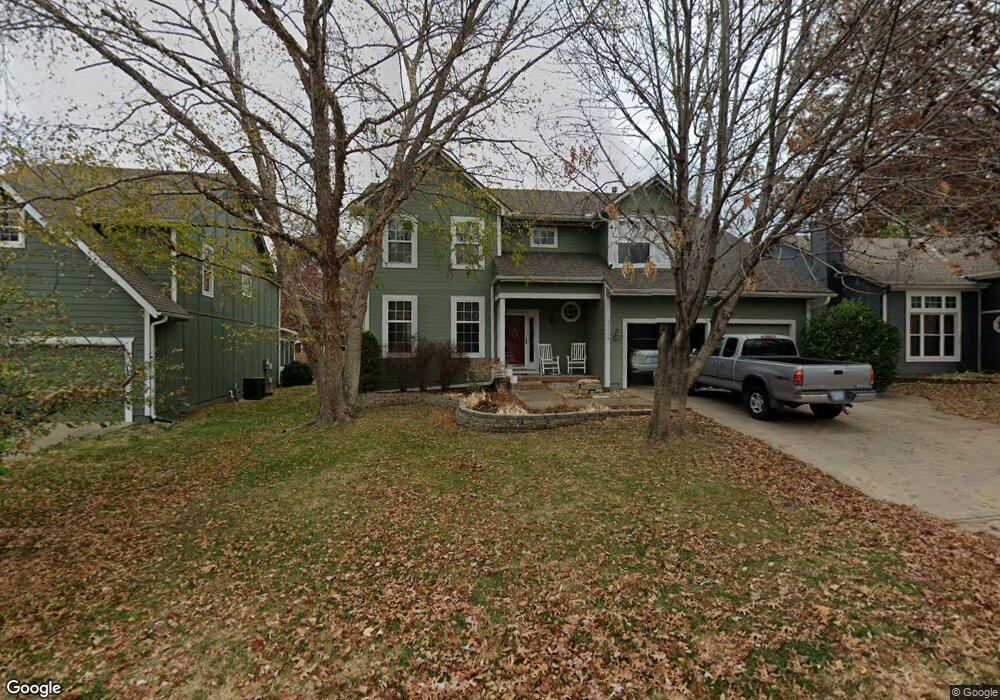 21508 W 58th St, Shawnee, KS 66218 - photo 1