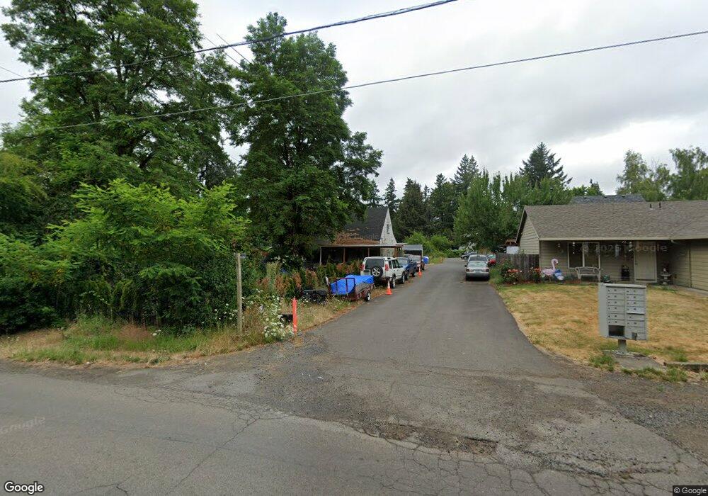 705 W 1st St, Newberg, OR 97132 - photo 1