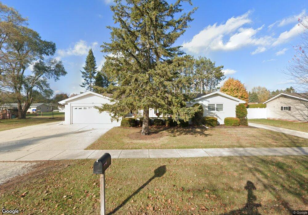 2908 41st St, Two Rivers, WI 54241 - photo 1