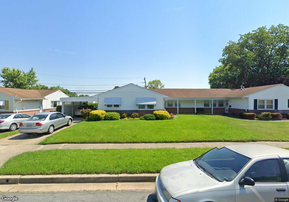 8419 Hallmark Cir, Parkville, MD 21234 - photo 1