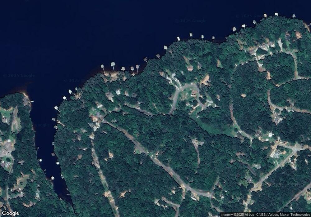 222 Cardinal Ln, Toccoa, GA 30577 - photo 1