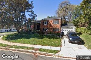 3820 N Abingdon St, Arlington, VA 22207