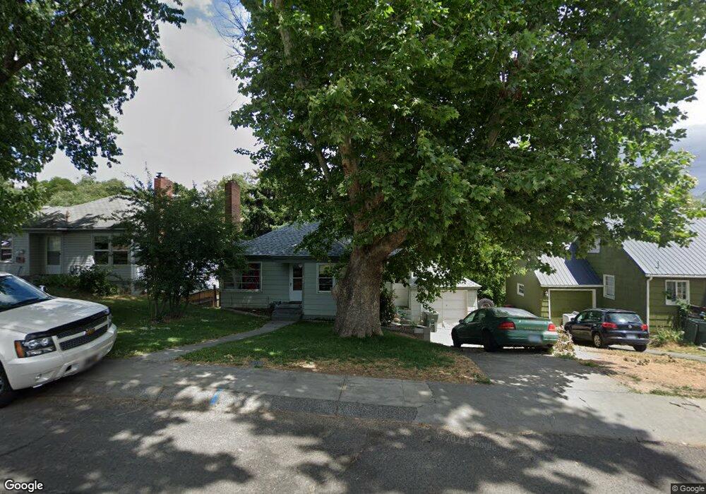 620 NW 8th St, Pendleton, OR 97801 - photo 1