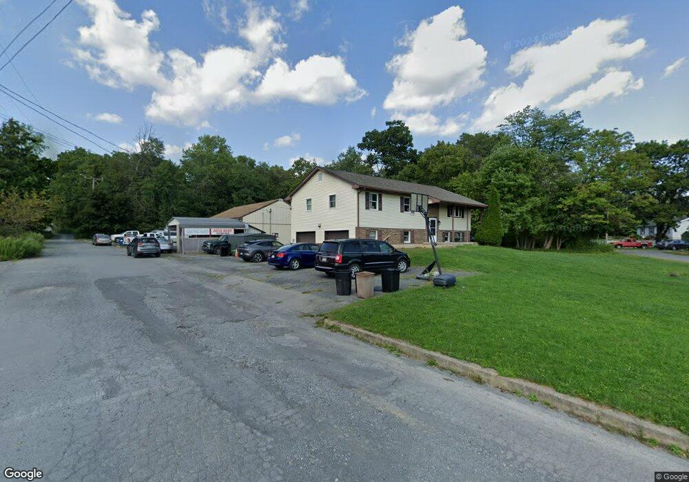 2 Poplar St, Wind Gap, PA 18091 - photo 1