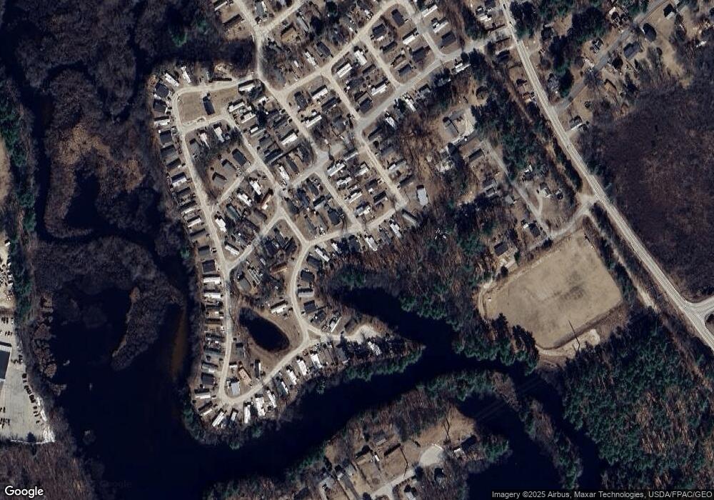 11 Perimeter Dr, Rochester, NH 03867 - photo 1