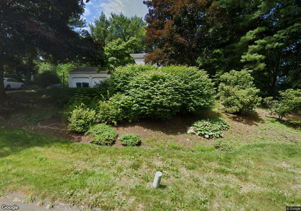 5 Arnold Dr, Bloomfield, CT 06002 - photo 1