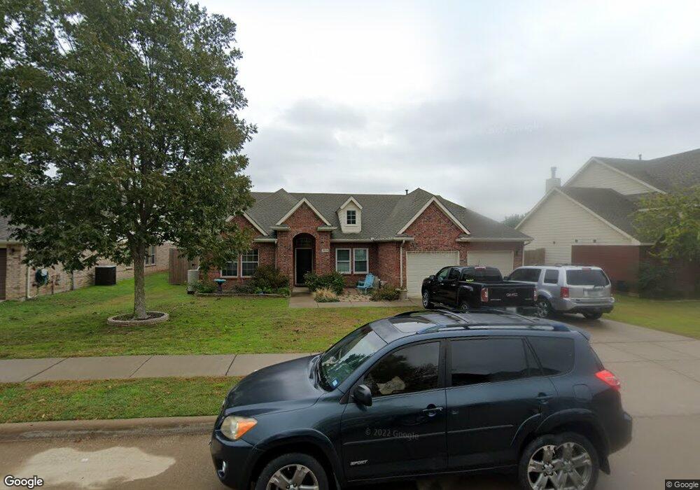 3509 Mustang Dr, Denton, TX 76210 - photo 1