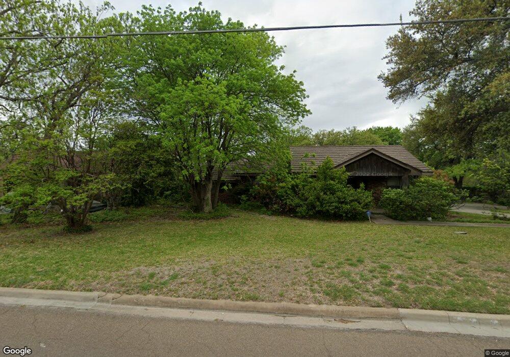 136 S Cowan St, Decatur, TX 76234 - photo 1