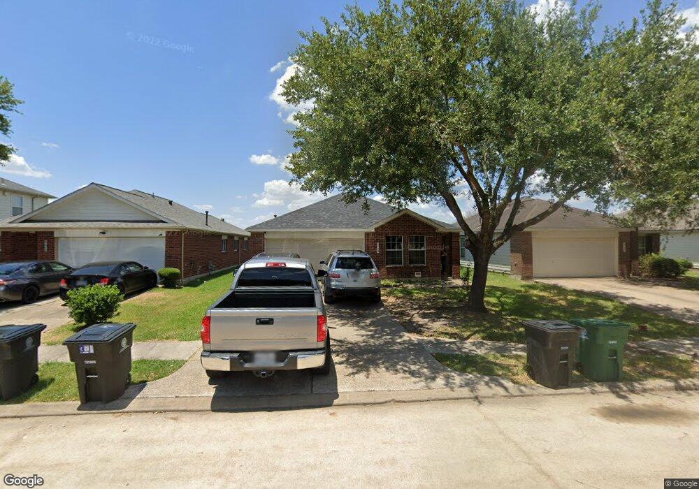 9103 Wolcott Park Ln, Houston, TX 77075 - photo 1