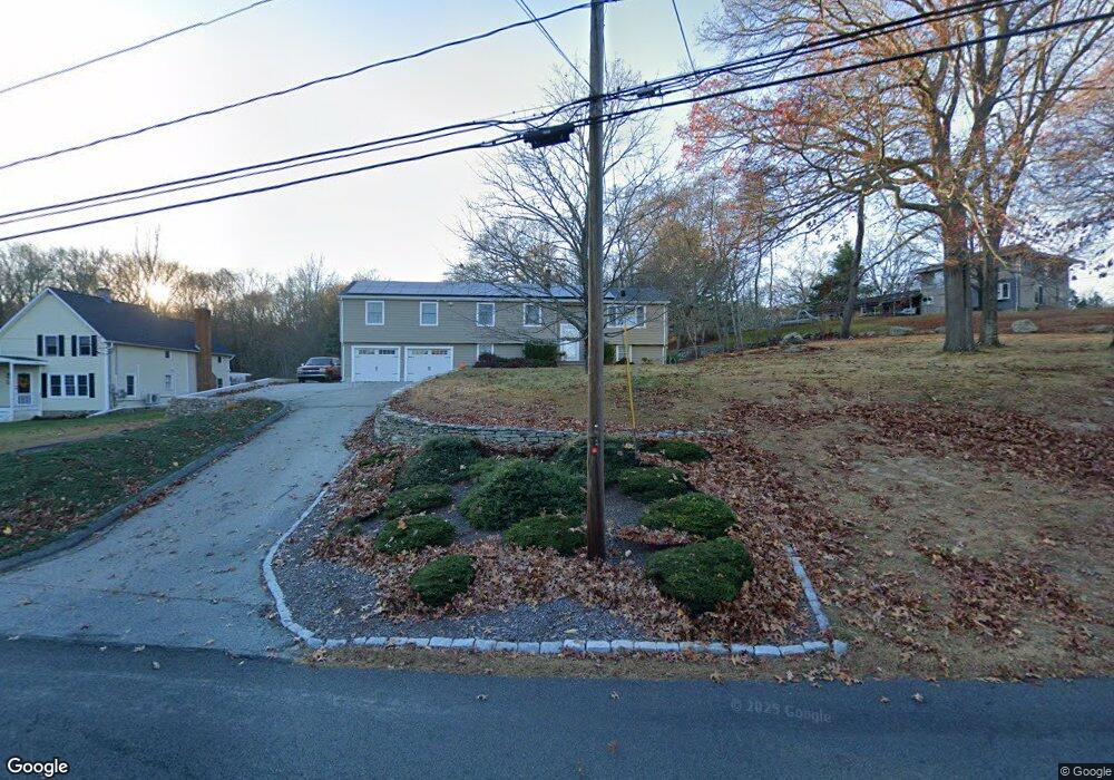 62 Riverview Rd, Niantic, CT 06357 - photo 1