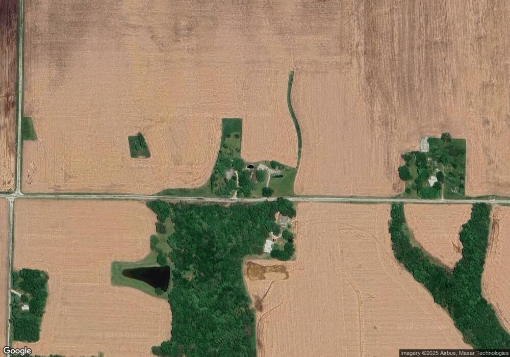 1634 N Mount Zion Rd, Jacksonville, IL 62650 - photo 1