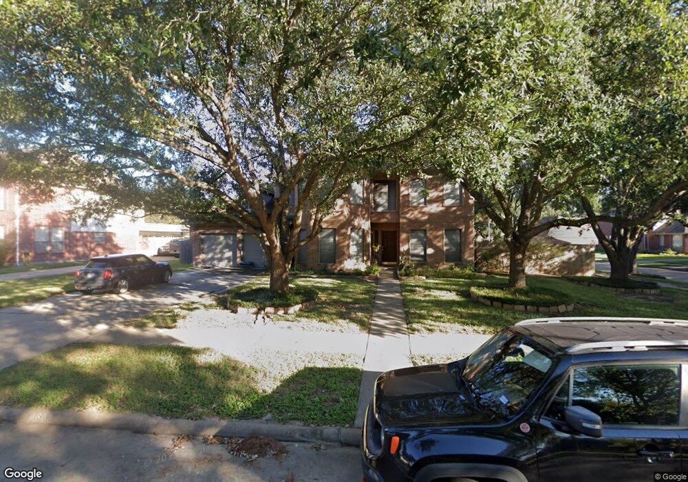 8802 Apple Mill Dr, Houston, TX 77095 - photo 1