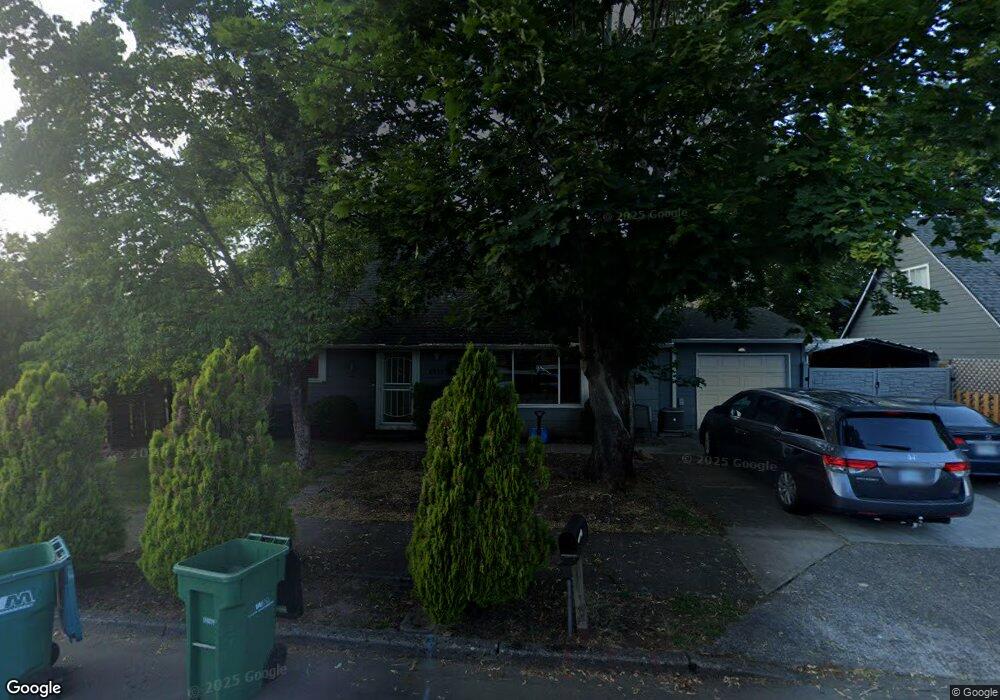 811 SW 14th St, Troutdale, OR 97060 - photo 1