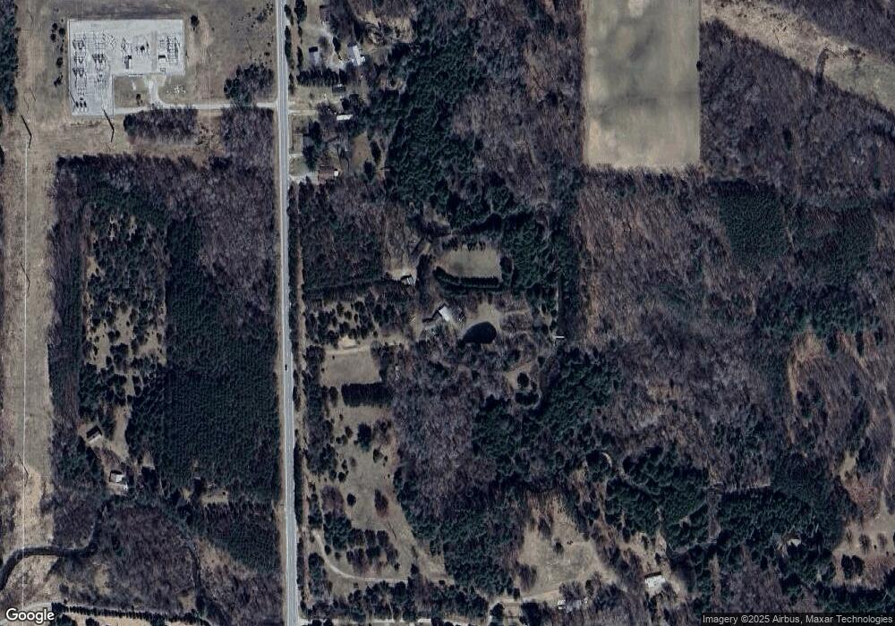 2130 N Bard Rd, Gladwin, MI 48624 - photo 1
