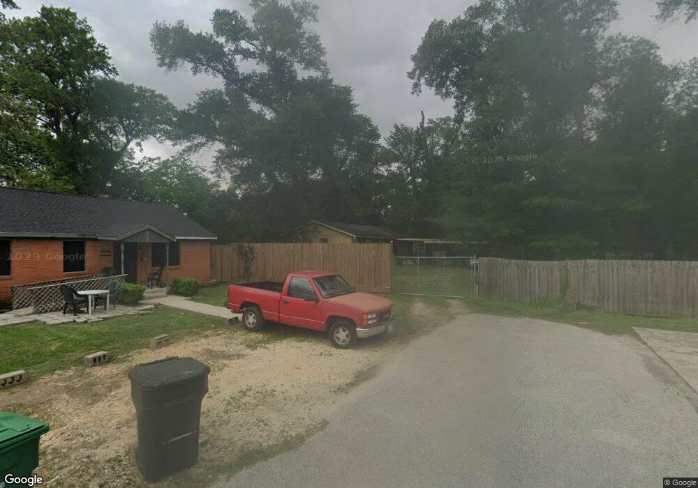 6015 Maxroy St, Houston, TX 77091 - photo 1