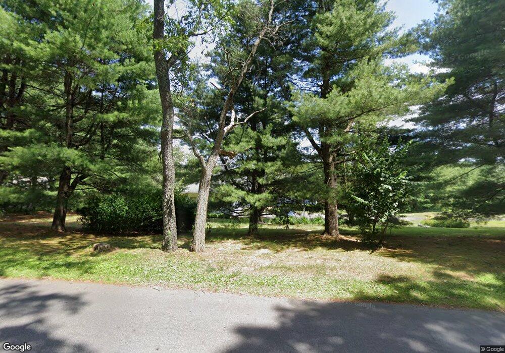 236 Duncaster Rd, Bloomfield, CT 06002 - photo 1