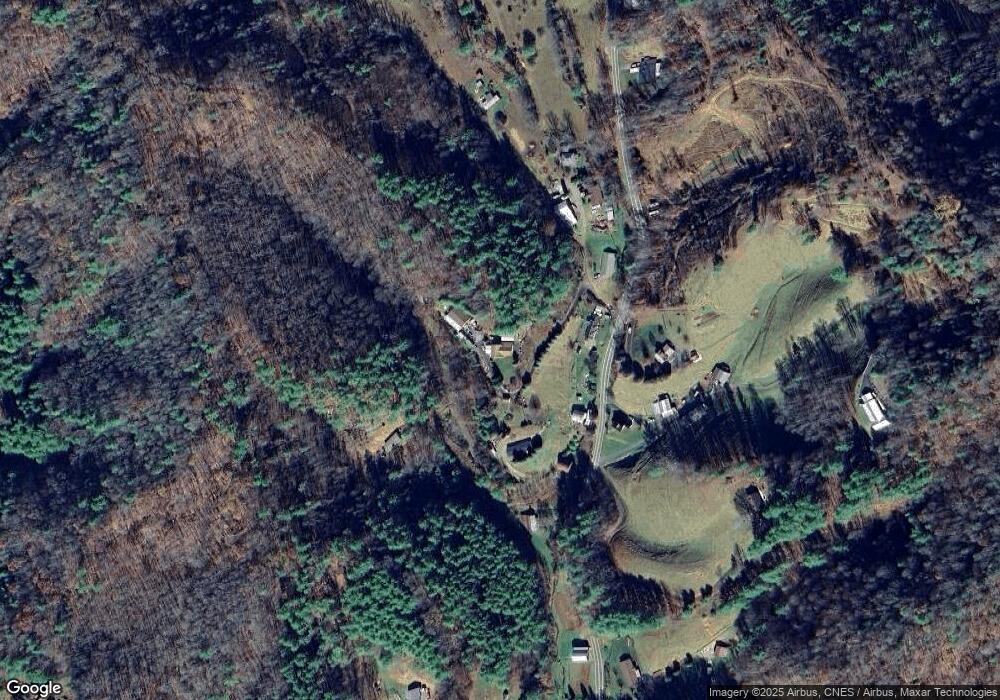 23 Hickory Nut Ridge Rd, Burnsville, NC 28714 - photo 1