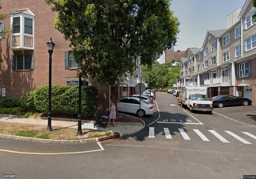 288 Roslyn Ct unit 7E, West New York, NJ 07093 - photo 1